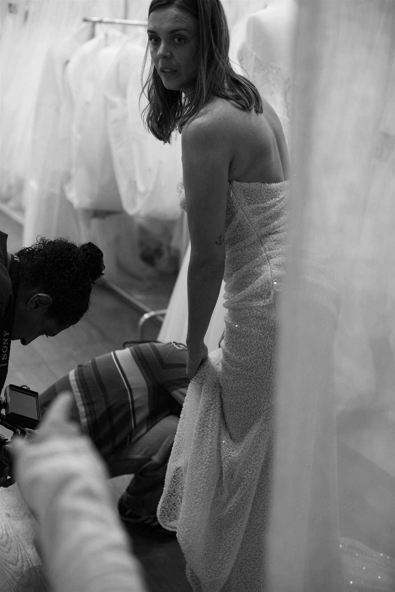 Tournage vidéo par Oziris Films lors du shooting d'inspiration mariage chez Côté Mariage Perpignan
